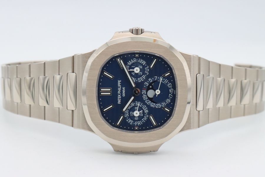 Patek Philippe Nautilus 5740/1G-001
